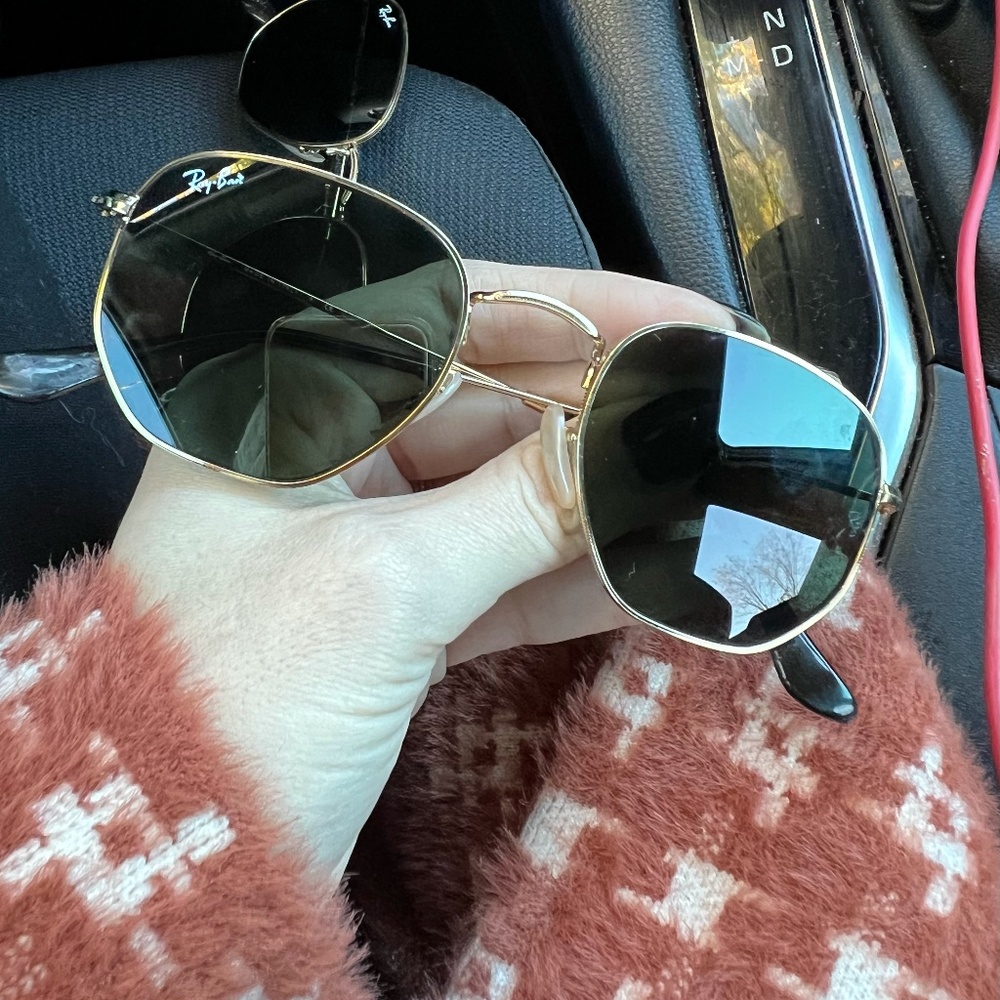 Hexagonal Flat Ray-Ban - Picture 2 of 5